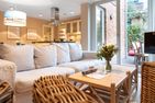  Ferienwohnung Am Warmbad Zentrum - Wohnzimmer