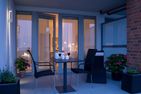 Amrumer Welle Ferienwohnung „Aalto" Wittdün auf Amrum - Abenddämmerung auf der Terrasse der Ferienwohnung Aalto in Wittdün auf Amrum