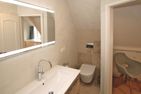 Ohl Dörp 22 Pastoratshof, Haus 7 Wrixum - WC im Bad