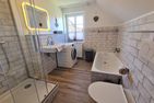  Ferienhaus Ellen, OG Whg.  - Badezimmer