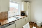 Haus Nordenlicht Ferienwohnung „Dr. Buchholtz" Wittdün auf Amrum - Küche der Ferienwohnung Buchholtz in Wittdün auf Amrum