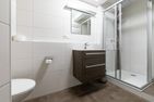 Ferienwohnpark Immenstaad am Bodensee Zwei-Zimmer-Apartment 53/05 Bodensee - Bathroom