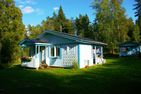  (2) Blaues Sommerhaus in Schweden mit eingezäuntem Grundstück Smaland - 