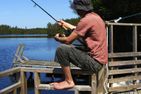  (4) Schwarzes Sommerhaus in Schweden am See mit Sauna und Boot Smaland - 