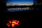  (1) Graues Sommerhaus in Schweden am See mit Boot Smaland - 