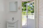  (14) Villa Kunterbunt am See in Schweden - 2 Häuser in einem Paket Smaland - Haupthaus: Toilettenbad im Obergeschoss