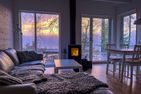  (14) Villa Kunterbunt am See in Schweden - 2 Häuser in einem Paket Smaland - Scheune: Sonnenuntergang über dem See