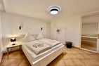  Penthouse-Berta Westerland - 