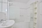 Haus Ostseeallee 2 Ostseeallee Appartement 4 Appartement Ostseeview Niendorf / Ostsee - Badezimmer