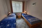 Haus Friesenglück Whg. Silbermöwe Alkersum - Schlafzimmer