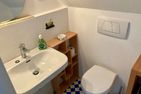  Ferienhaus Altes Holzfällerhaus Flensburger Förde - Gäste-WC