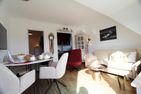 „Sunny Side“ - Seestraße 2B, App. 24 Wenningstedt - Wohnzimmer