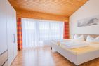 Ferienwohnpark Immenstaad am Bodensee Maisonette-Wohnung 49/50 mit Seeblick Bodensee - Bedroom