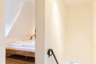  Iris neu - Reetdachhaus Petersen Nebel - 