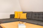  Iris neu - Reetdachhaus Petersen Nebel - 