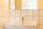  Iris neu - Reetdachhaus Petersen Nebel - 