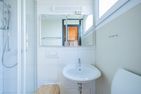 Ferienwohnpark Immenstaad am Bodensee Nurdachhaus (Typ 7) ND 42 Bodensee - Bathroom