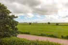  Deichblick No.1 Krummhörn - Gartenblick