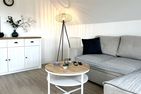 Apartmenthaus Costal Residence FeWo - Coastal Residence 2, mit kleiner Loggia Grömitz - Wohnzimmer