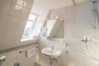  Haus Jungnamen Sand Whg. 14 Wittdün - Badezimmer in der Ferienwohnung Jungnamen Sand 14 in Wittdün auf Amrum
