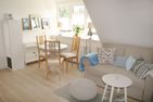  Himmelreich Amrum Norddorf - Sofa in der Ferienwohnung Himmelreich in Norddorf auf Amrum