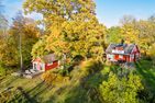  (14) Villa Kunterbunt am See in Schweden - 2 Häuser in einem Paket Smaland - Links die ausgebaute Scheune, rechts das Haupthaus