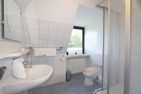 Im Grund 9 - App. 3 Wenningstedt - Badezimmer