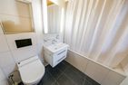 Fernenwohnung KP-11, Höji Bodma Kronenplatz 11 Lenk im Simmental - Badezimmer