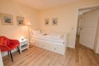  Ferienwohnung Pesel Wyk auf Föhr - Schlafzimmer