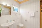  Ferienhaus to Huus Olpenitz Ostseeresort Olpenitz - Badezimmer