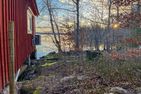  (52) 2 Ferienhäuser am See Flaken in einem Paket Smaland - Der Zaun dort ist ca. 1m hoch