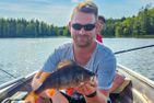  (14) Villa Kunterbunt am See in Schweden - 2 Häuser in einem Paket Smaland - Für erfahrene Angler gibt es im See gibt es besonders schöne Barsche
