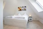 White Pearl OG Westerland - Schlafzimmer