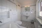  Haus Roseneck App. 4 OG  - Badezimmer