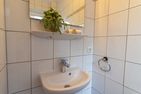  Ferienhaus Seesucht Krummhörn - Gäste-WC