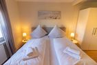  Ferienhaus Klötzlehuus Krummhörn - Schlafzimmer