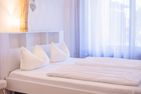 Ferienwohnpark Immenstaad am Bodensee Zwei-Zimmer-Apartment 55/06 Bodensee - Bedroom