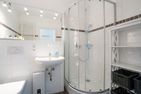  RES/510 - Residenz - Penthousewhg. mit Teilseeblick Scharbeutz - Badezimmer