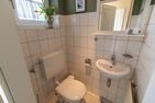  Ferienhaus Maike Greetsiel - Gäste-WC