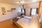  Ferienwohnung im Gulfhof - Rysum (ANNO 1880) Krummhörn - Schlafzimmer
