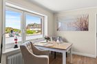 Steinburg   - Dünenstr. 6, App. 5 Wenningstedt - Wohnzimmer