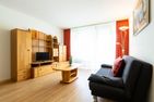 Ferienwohnpark Immenstaad am Bodensee Zwei-Zimmer-Apartment 49/16 Bodensee - Living room