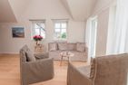  Ferienwohnung Sunja Wyk auf Föhr - Wohnzimmer
