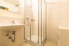 Ferienwohnpark Immenstaad am Bodensee Zwei-Zimmer-Apartment 49/45 Bodensee - Bathroom