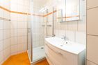 Ferienwohnpark Immenstaad am Bodensee Zwei-Zimmer-Apartment 51/08 Bodensee - Bathroom