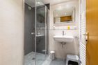 Ferienwohnpark Immenstaad am Bodensee Zwei-Zimmer-Apartment 53/23 Bodensee - Bathroom