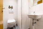Ferienwohnpark Immenstaad am Bodensee Zwei-Zimmer-Apartment 53/23 Bodensee - Bathroom