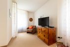 Ferienwohnpark Immenstaad am Bodensee Zwei-Zimmer-Apartment 55/04 Bodensee - Living room