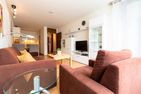 Ferienwohnpark Immenstaad am Bodensee Zwei-Zimmer-Apartment 55/21 Bodensee - Living room