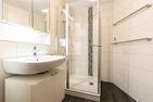 Ferienwohnpark Immenstaad am Bodensee Zwei-Zimmer-Apartment 55/30 Bodensee - Bathroom